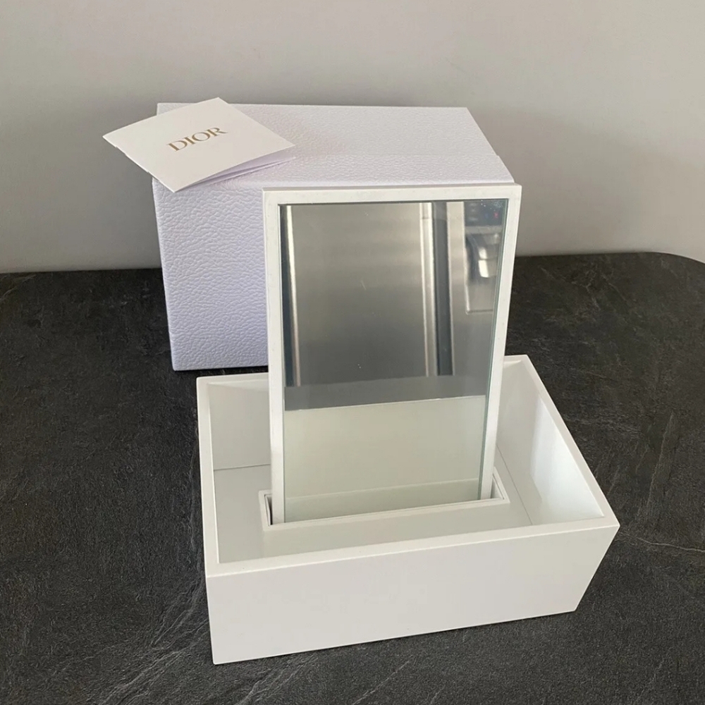 DIOR LA MOUSSE OFF/ON Cleanser 150ml and Mirror White Lacquered Display Box - Picture 8 of 8